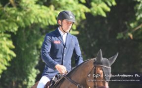 Bucci in Piazza D'Onore nel Grand Prix 155 di St.Tropez (CSI4*)
