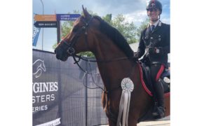 Filippo Bologni ai piedi del podio dello Small GP (h150) di Losanna