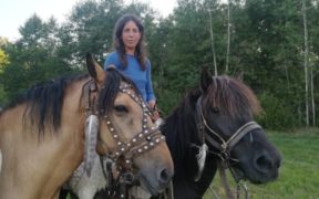 9.000 km di viaggio a cavallo per portare pace tra Mongolia e Polonia