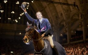 Salto Ostacoli: è Martin Fuchs il nuovo leader mondiale