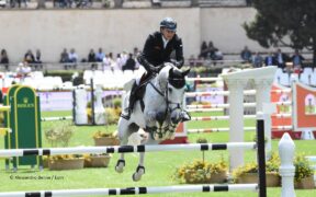 Piergiorgio Bucci sul podio a Opglabbeek (CSI3*) 1