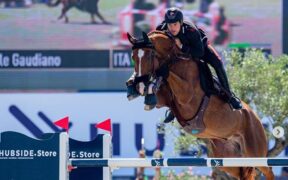 Gaudiano on fire! Spettacolo con Chalou nel GP4* di Grimaud