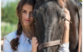 Le attività con i cavalli influiscono sul comportamento prosociale degli adolescenti