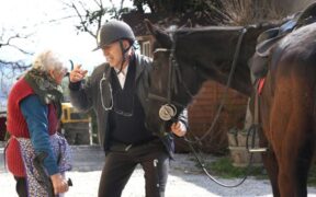 Di un medico che si sposta a cavallo per le visite a domicilio