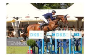 Il 1° round della di GCL di Amburgo ai Berlin Eagles (Beerbaum + Weishaupt)