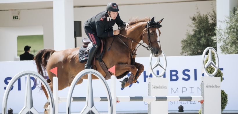 Jumping Valence, Emanuele Gaudiano inizia da grande protagonista