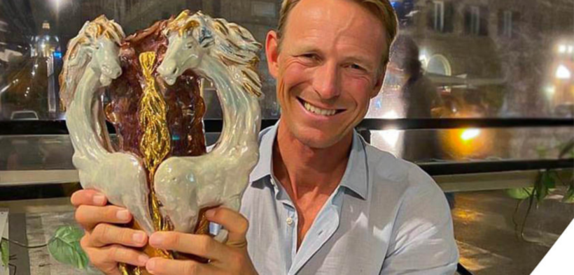 Peder Fredricson omaggiato di un'opera dell'artista italiano Idilio Galeotti