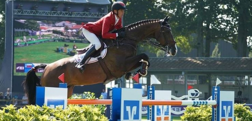 Addio a Larisal e Ulla, periti durante un incidente stradale; la famiglia Bauman chiede aiuto