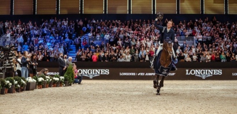 Longines FEI Jumping World Cup™: Fuchs vince ancora!