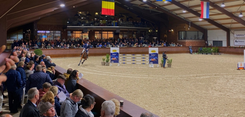 Covid-19, difficoltà in Centro Europa: in Olanda divieto al pubblico delle competizioni sportive