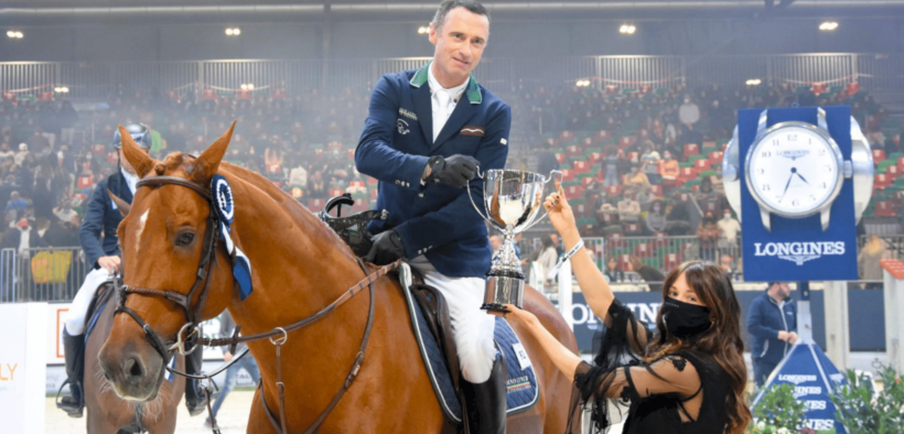 Denis Lynch vince il Premio Franco Tucci (150). Luca Marziani ai piedi del podio