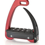 Safe Riding presenta a Fieracavalli la nuova staffa S-Mini 3