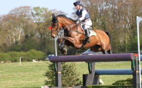 Completo: Nicola Wilson in terapia intensiva post caduta in Cross a Badminton