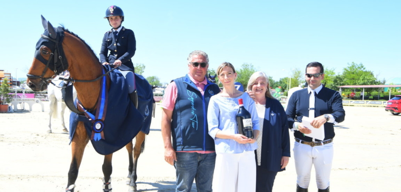 La neo campionessa d'Italia Francesca Ciriesi firma la Ranking Class di Montefalco (CSI4*)