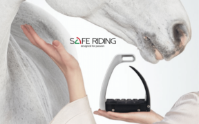 Safe Riding a Piazza di Siena con l’intera gamma di staffe di sicurezza