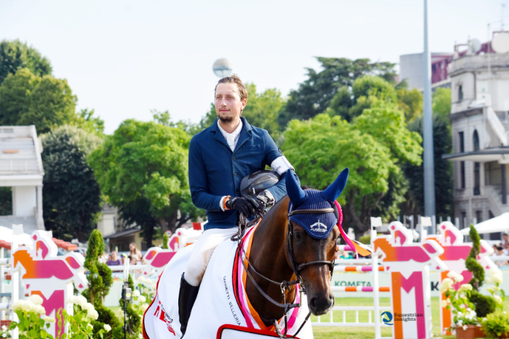 Giacomo Bassi porta l'Italia sul podio nel Frecciarossa MJC Grand Prix, vinto da Martin Fuchs