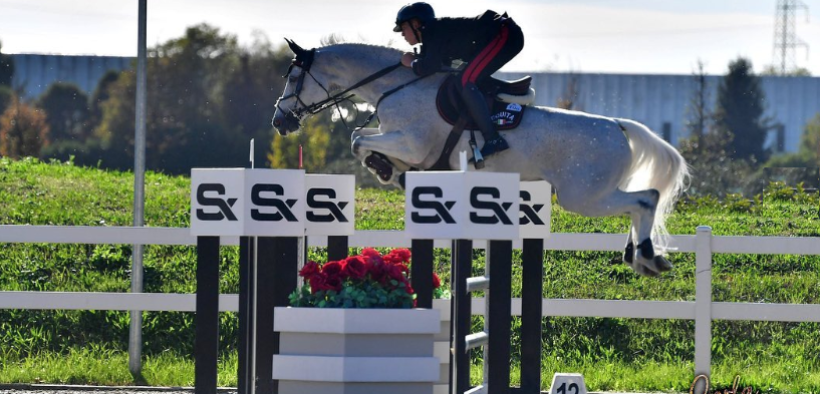 Grand Prix di Gorla Minore: trionfo austriaco, Giacomo Casadei ai piedi del podio (CSI2*)