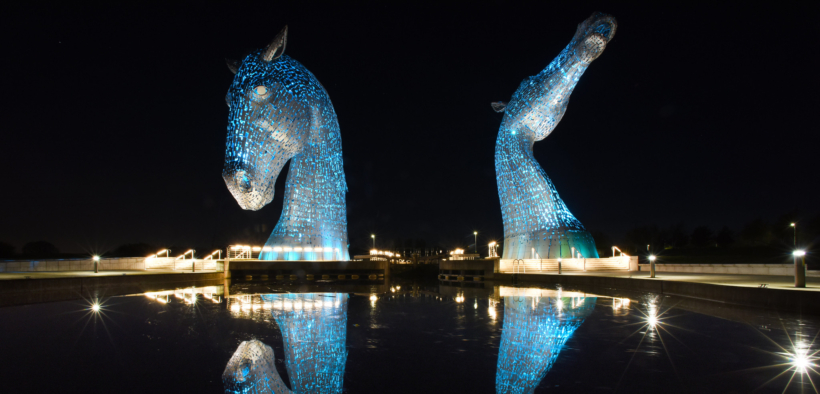 The Kelpies: la scultura equestre più grande al mondo si trova in Scozia