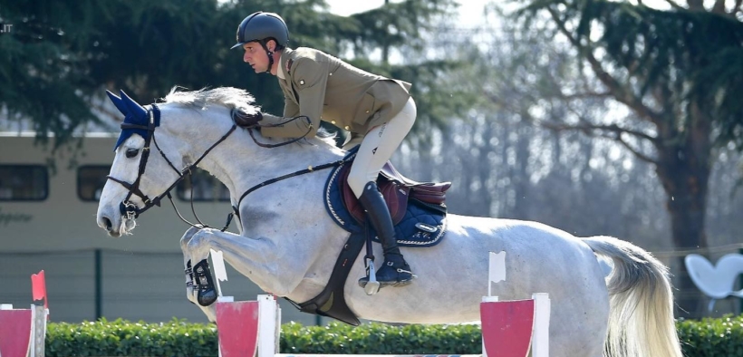 Alberto Zorzi in evidenza nella gara grossa di Gorla Minore (CSI2*)