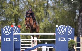 Toscana Tour: Emanuele Gaudiano firma la 145 Gold (CSI4*)