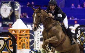 Von Eckermann e King Edward al comando della prova di apertura Longines FEI Jumping World Cup™ Final