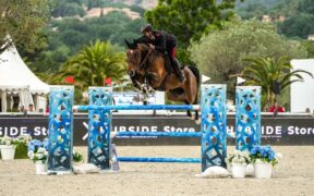 Gaudiano si aggiudica la 145 di apertura del CSI3* di Grimaud - St. Tropez
