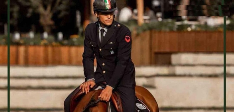 Giampiero Garofalo ai piedi del podio della 145 di Kronenberg (CSI2*)