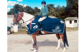 Michol Del Signore sale sul terzo gradino del podio del GP di Ebreichsdorf (CSIO3*)