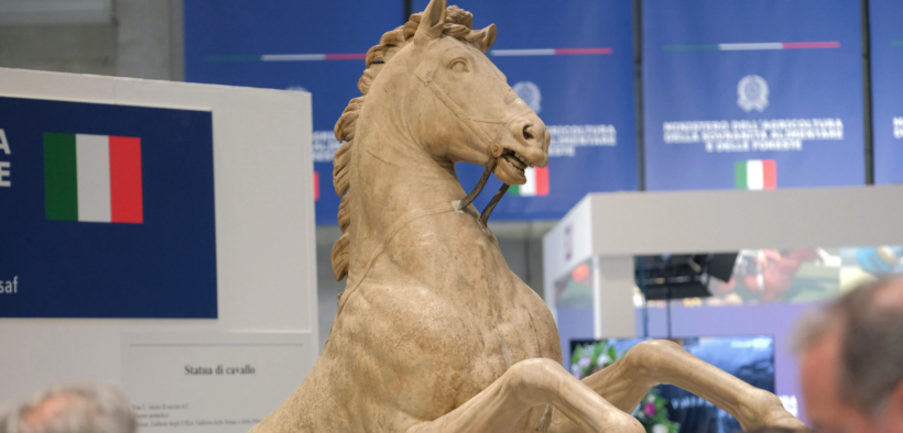 A Fieracavalli in mostra la ‘Statua di cavallo’ degli Uffizi