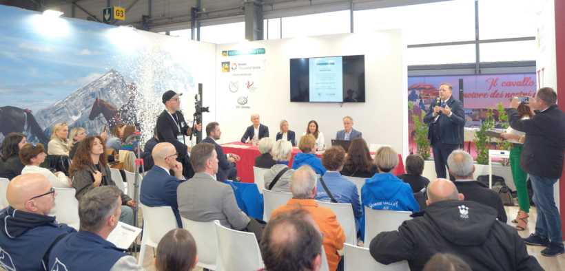 Fieracavalli: presentati i risultati del progetto sull'autismo Riding The Blue