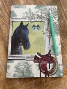 Scopri il Merchandising a sostegno di Horse Angels!