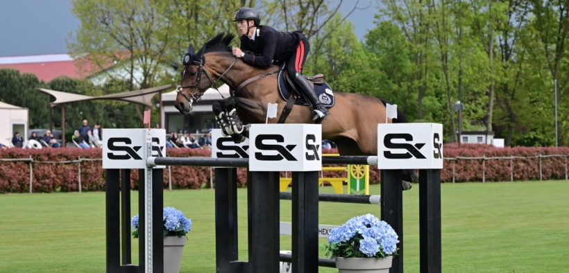 Giacomo Casadei in evidenza nella 145 di Gorla Minore (CSIO3*)