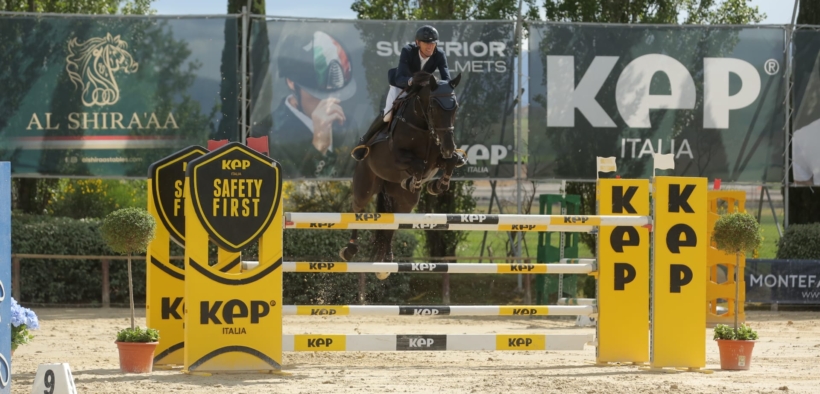 Emiliano Liberati firma la 145 LR inaugurale di Montefalco. Sul podio anche Chimirri e Bucci (CSI4*)