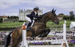 Rosalind Canter riconquista il 1° posto nella classifica mondiale dei cavalieri di completo FEI