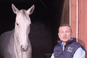 Ugo Carozzo sarà il veterinario che seguirà Odense Odeveld alle Olimpiadi [VIDEO]