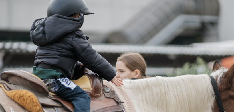 Fieracavalli 2024 presente a Tocatì con il battesimo della sella e Hobby Horsing