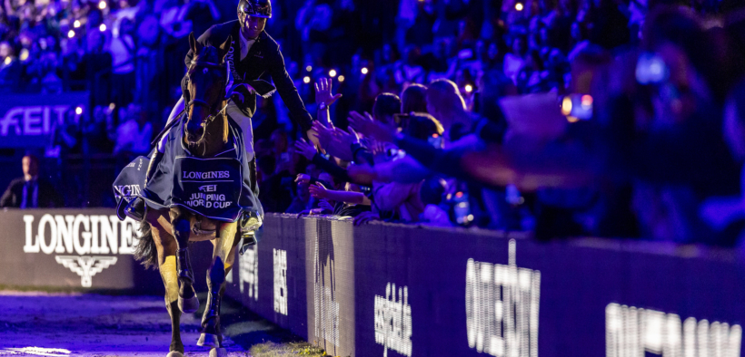 Longines FEI Jumping World Cup™: Richard Vogel trionfa a Stuttgart (CSI5*-W)