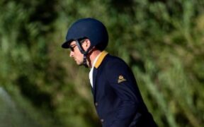 Lorenzo De Luca al comando nella 145 LR di Wellington (CSI2*)