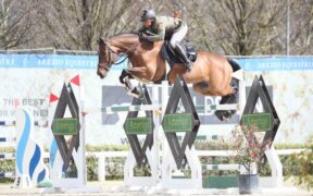 Toscana Tour: Nico Lupino al comando nella 145 LR (CSI3*)