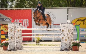 Giulia Martinengo in testa nella 145LR di Busto Arsizio (CSI2*)