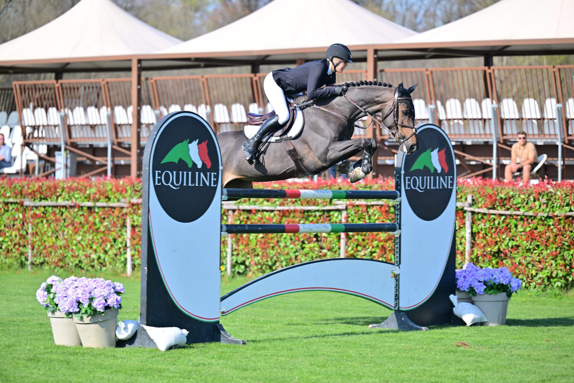 La britannica Ellen Whitaker trionfa nel Grand Prix del 4* di Gorla Minore
