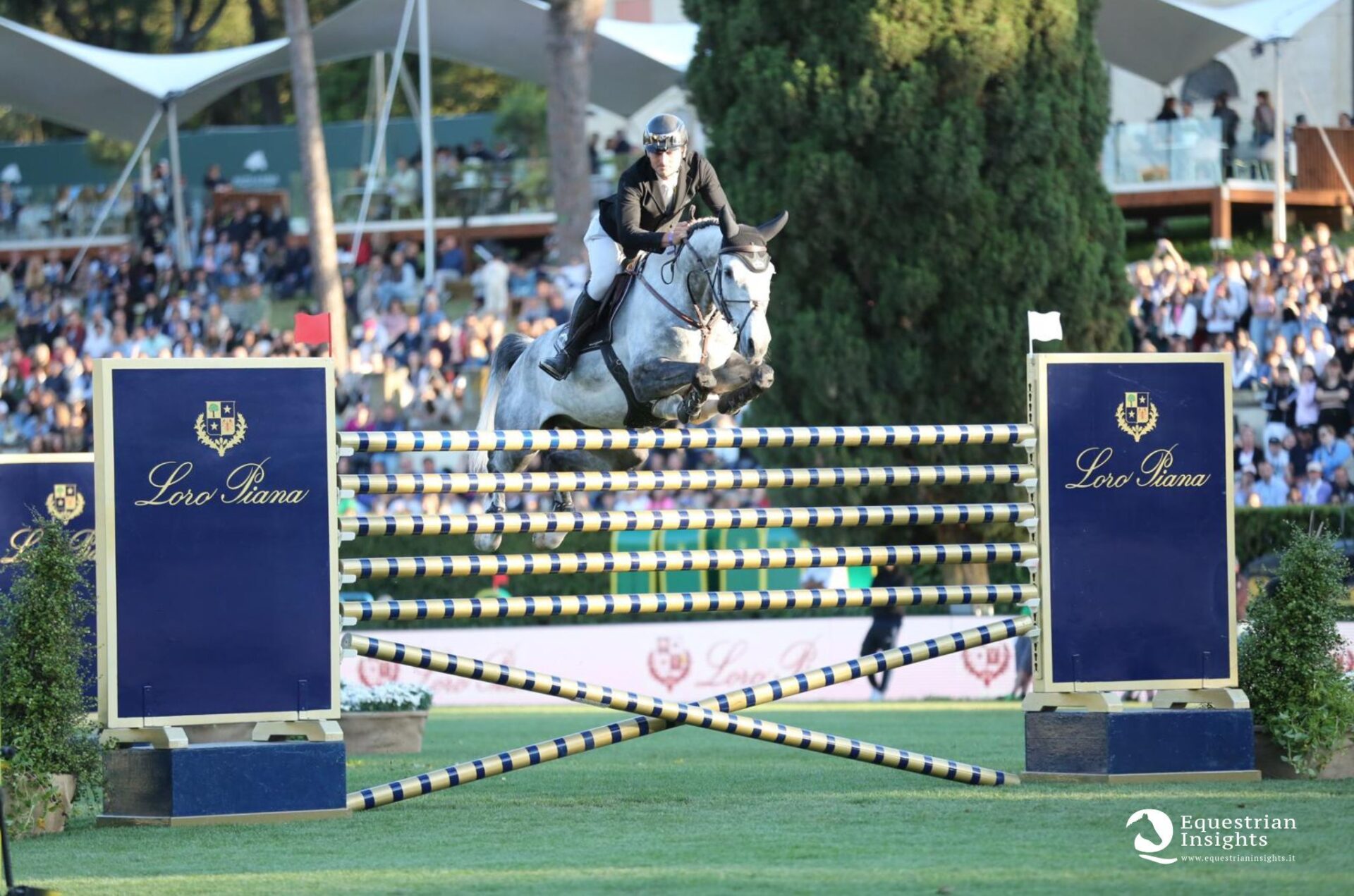 La Sei Barriere dello CSIO di Roma va ex aequo a Bassi, Balsiger e Kennedy (1,90 mt)