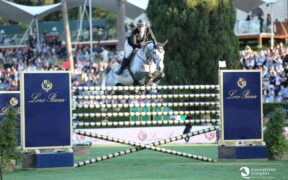 La Sei Barriere dello CSIO di Roma va ex aequo a Bassi, Balsiger e Kennedy (1,90 mt)