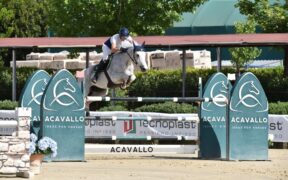 Luca Moneta al top nella 145 Medium Tour di Montefalco (CSI4*)