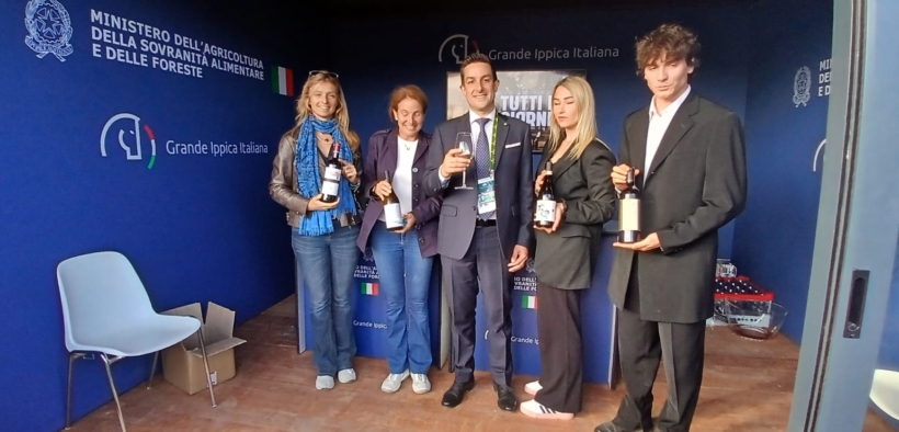 Piazza di Siena, tra viticultura e allevamento dei cavalli