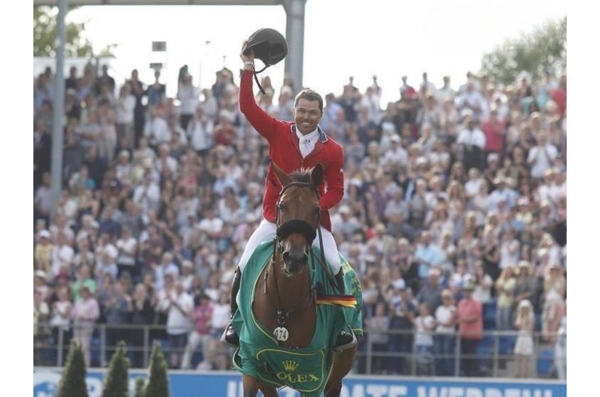 Computer List FEI Jumping (LR), Farrington mantiene la leadership