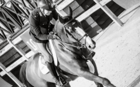 Michael Cristofoletti in testa nella 145 LR di Kronenberg (CSI2*)