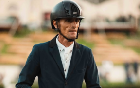 Emiliano Liberati sul podio nella 150 LR di St. Tropez (CSI3*)