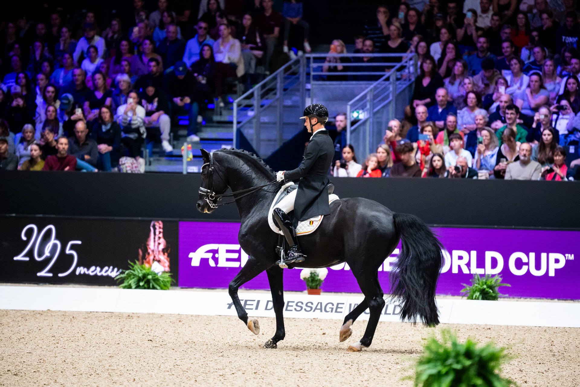 Justin Verboomen vince il Freestyle nella World Cup Dressage FEI™ di Lione