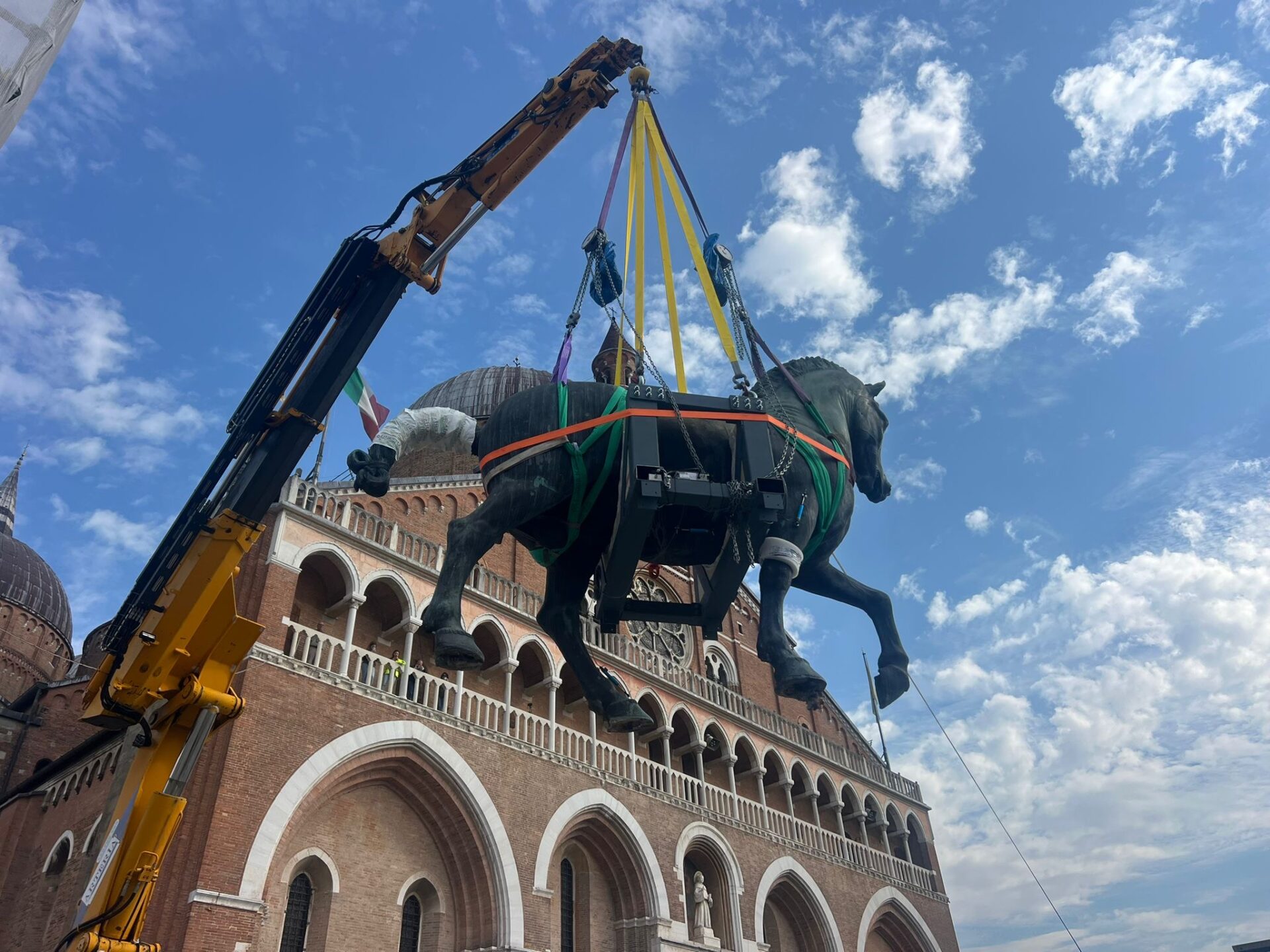 Maxi-restauro per il capolavoro equestre di Donatello a Padova